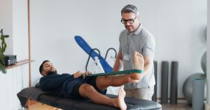 Read more about the article Orthopaedic Physiotherapy vs. General Physiotherapy: What’s the Difference?